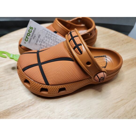 Crocs Basketball Themed Clog Shoes Little Kids size 10 - Picture 5 of 8
